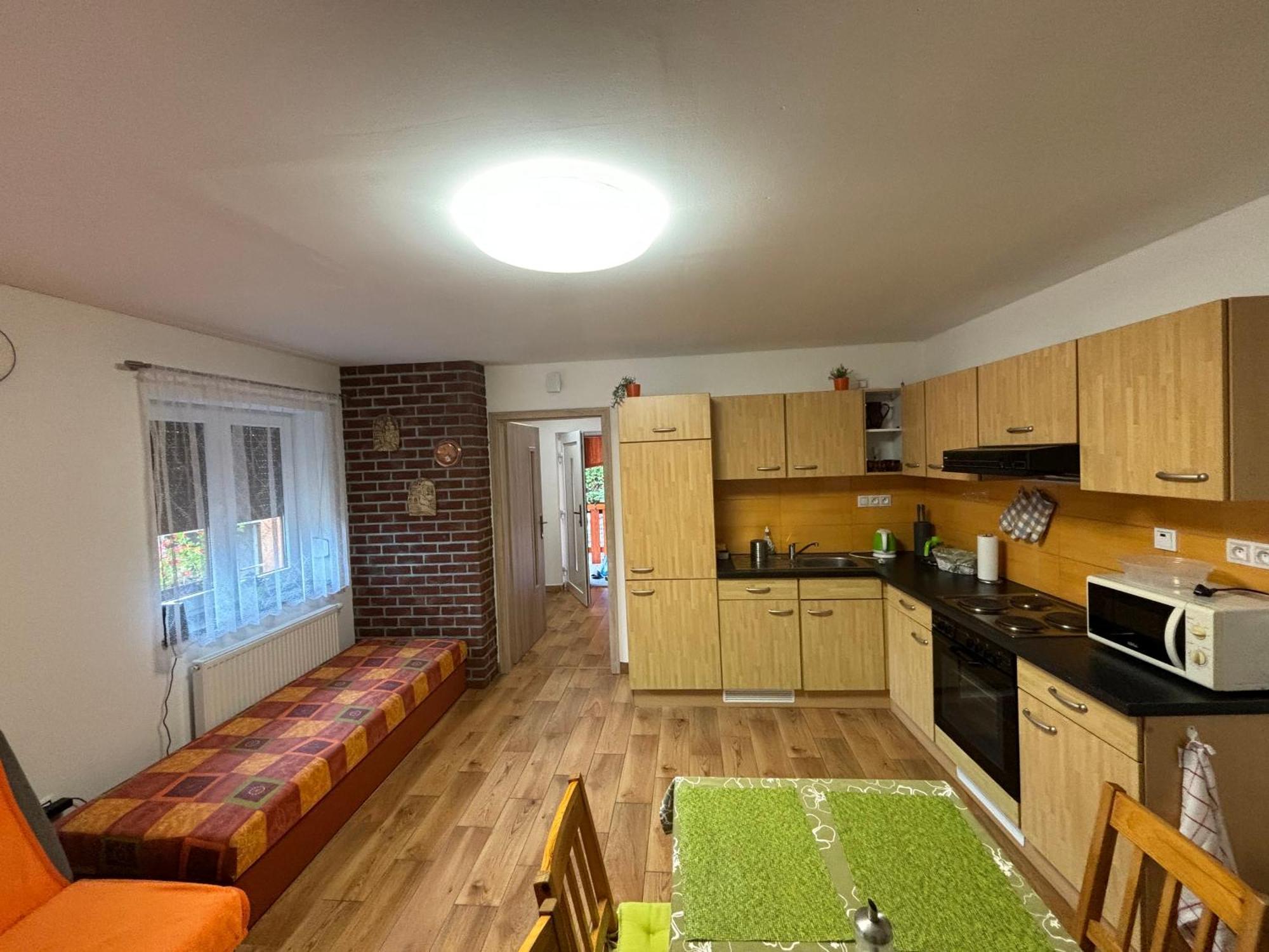 Apartmán pod kostelem Strazov Esterno foto