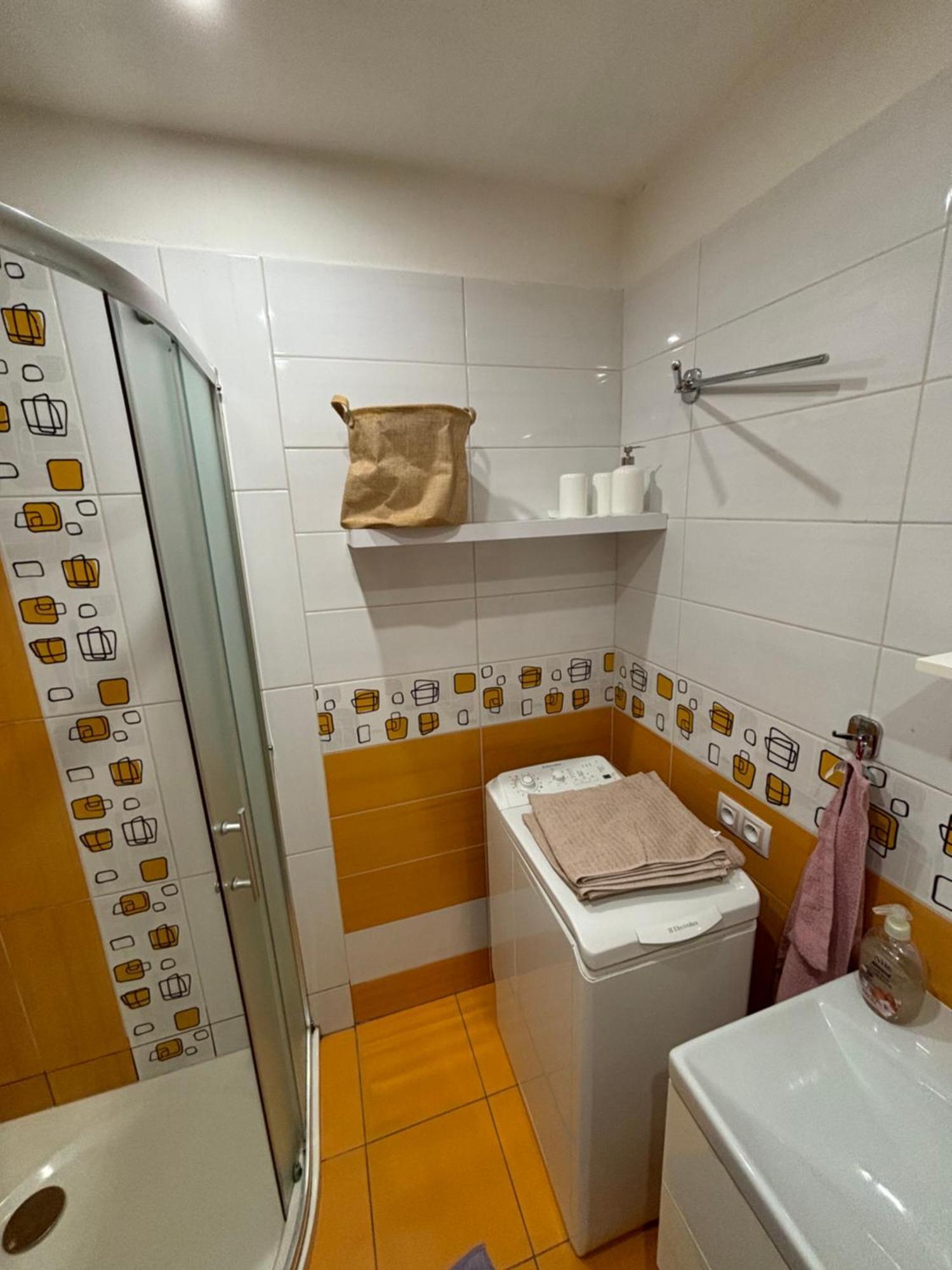 Apartmán pod kostelem Strazov Esterno foto